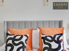 Sunny & Charming Studio City Centre Nr High Street by Luxiety Stays