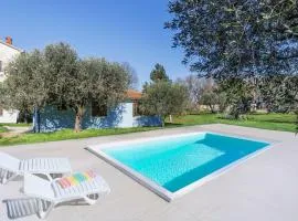 Holiday Home Villa Mariuccia by Interhome