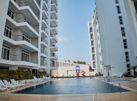 Exquisite 2 Bedroom Apartment in Nyali Private Pool and Gym Access, hotel v destinaci Nyali