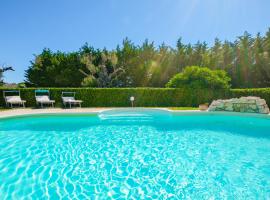 Villa Le Vulie - Pescoluse，位于佩斯科勒海滨的酒店