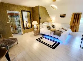 VILLA RAFFAELLA