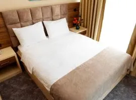Aniko Hotel