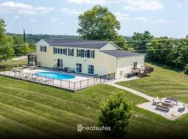 Big Family Lodge near ARK Sleeps 16