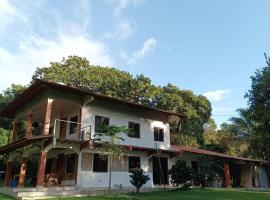 Finca Agroturística La Amistad, hotel in Churuquita Grande