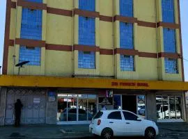 Sir Francis Hotel