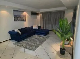 3bed luxury apartment sandton city