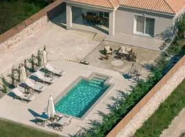 Villa Nicoldia with private pool near Laganas