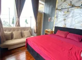 Hotel Bintang Sikunir