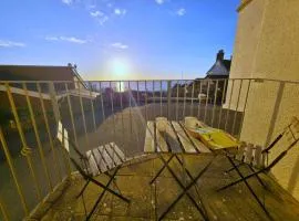 2 Belmont Court