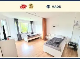 -CS24- 2 rooms apartment with balcony - HA05