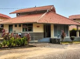 Villa Beach Anyer 1 by Anyer Adventure