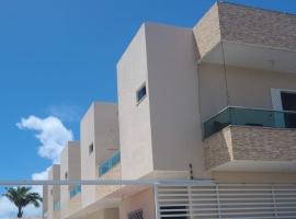 Casa 3 quartos 2 suítes na praia a 2km da Atalaia, Hotel in Aracaju