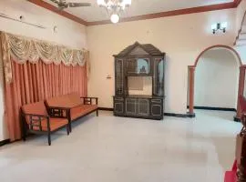 Chandra Villa