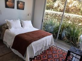 Casa de artista, chalet de monta&ntilde;a en Colonia del Sacramento