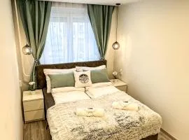 Palace City Apartman,T13, AC, Klima