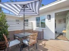 South O Bungalow 3 - Deluxe Queen Studio + Patio