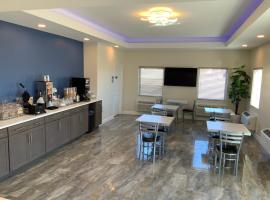 Days Inn by Wyndham Troy IL、Troyのモーテル