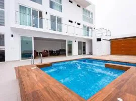 CA4 - Casa con Jacuzzi privado - Playa Pulpos