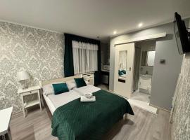 Pokój dwuosobowy Willa na rogu, ξενοδοχείο σε Międzyzdroje