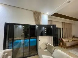 Private Villa with Pool & Garden
