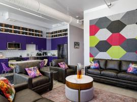 East Austin Oasis - Close to everything; leaves out nothing, hotel ad Austin