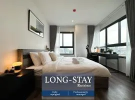Expansive Stylish 2BR - Ultra Fast Wifi - Asoke