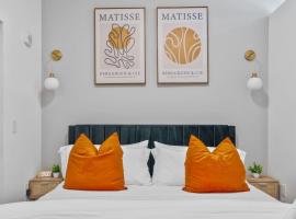 OTR King Bed Free On Site Parking Gym Pool Club Room, căn hộ ở Cincinnati