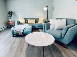 24 Serenity A Lakefront Cottage Retreat