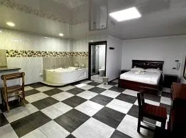 Hotel San Juaquin Plaza
