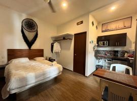 Casa Velero Puerto Morelos, хотел в Пуерто Морелос
