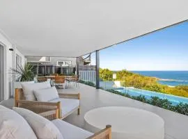 'Sea Mist Retreat - Studio' by HolidayCo