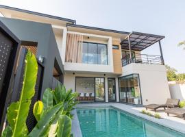 Blubamboo162 3 Bedroom Tranquil Pool Villa, hotel v destinaci Chiang Mai