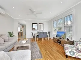 Coastal Breeze at Caves Beach Villas