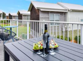 Mariner's Rest at Caves Beach Villas，位于洞穴海滩的酒店