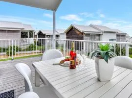Azure Tides at Caves Beach Villas