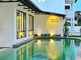 ALEXIS VILLA Whole OR Room