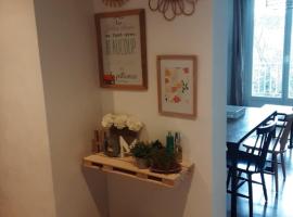 Appartement Cosy, hotel v destinaci Manosque