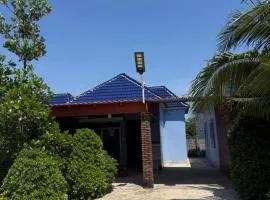 AHHA Bungalow Kampot