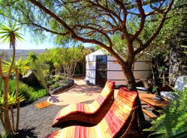 JURTE - Traumhafter Meerblick, beheizter Pool, Sauna, Billiard, Tischtennis, Garten