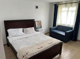 Rustic Flame Cozy & Elegant Studio in Nanyuki, hotel in Nanyuki