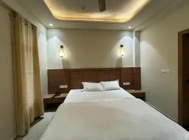 HOTEL NEEL KAMAL