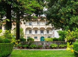 Case Bernardini Suites，Ghivizzano的飯店