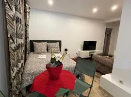 Mason Loft Studio