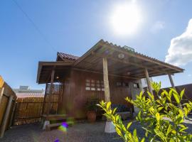 Chillhaus, hotel v destinaci Piçarras