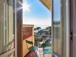 Stunning Apartment In Camogli With Wifi