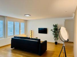 Viesnīca TONIGHT Apartments pilsētā Bottmingen