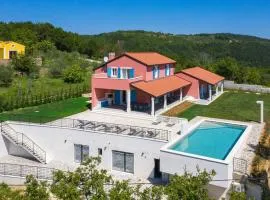 Villa Cali