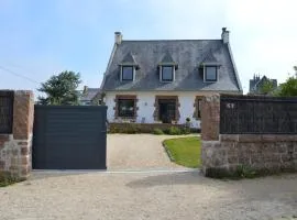 Maison spacieuse, plage à 200m, Trégastel - FR-1-542-6
