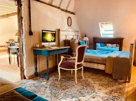 The Mystic's Lodge Group Bookings