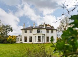 Nares House by Bloom Stays, hotel v destinaci Ashford